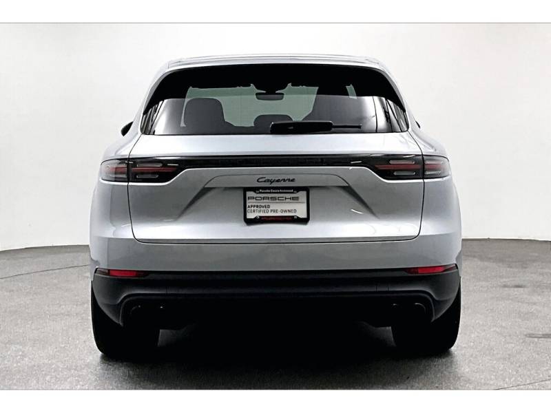 2023 Porsche Cayenne / Certified / No Claim / Local