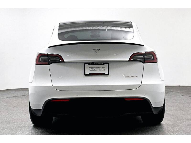 2023 Tesla Model Y Performance / One Owner / Local 