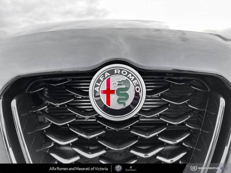 2024 Alfa Romeo Giulia Veloce