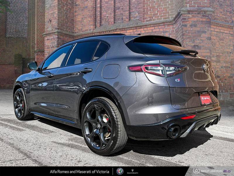 2024 Alfa Romeo Stelvio Veloce