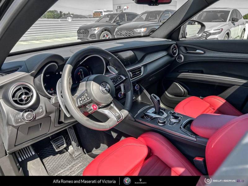 2024 Alfa Romeo Stelvio Quadrifoglio