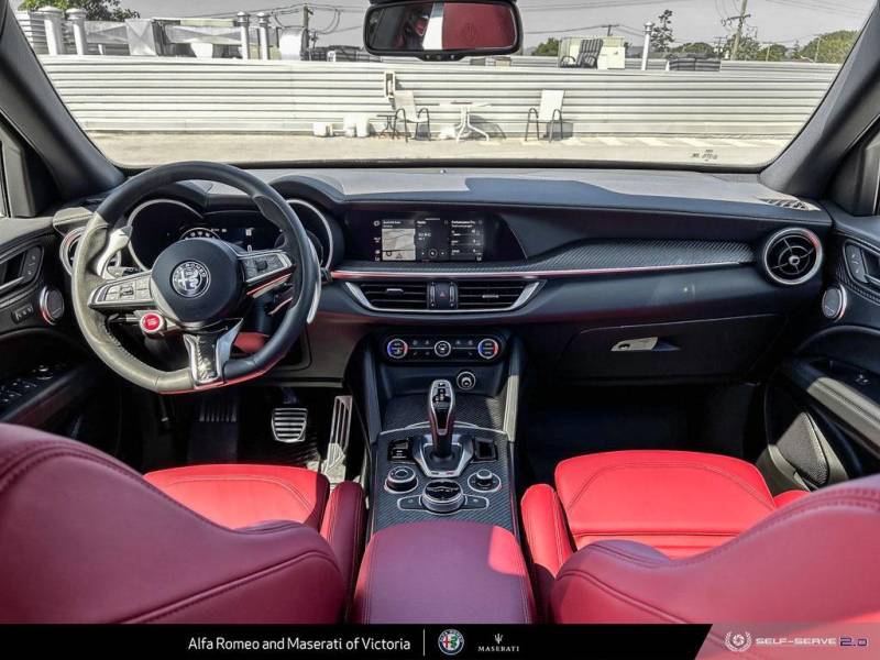 2024 Alfa Romeo Stelvio Quadrifoglio