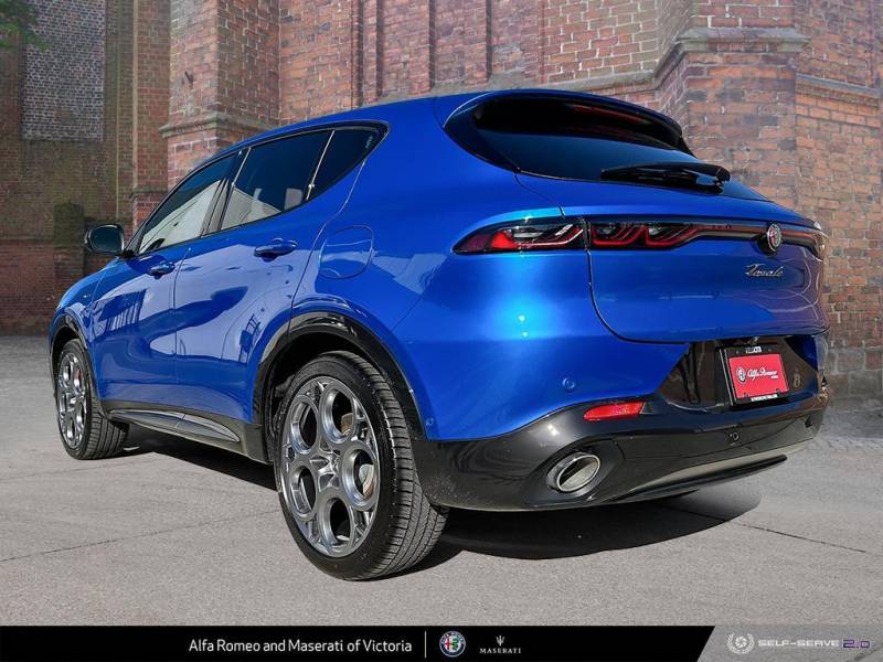 2024 Alfa Romeo Tonale PHEV Veloce