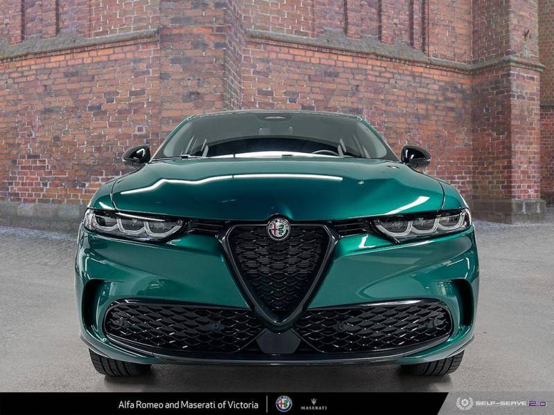 2024 Alfa Romeo Tonale PHEV Veloce