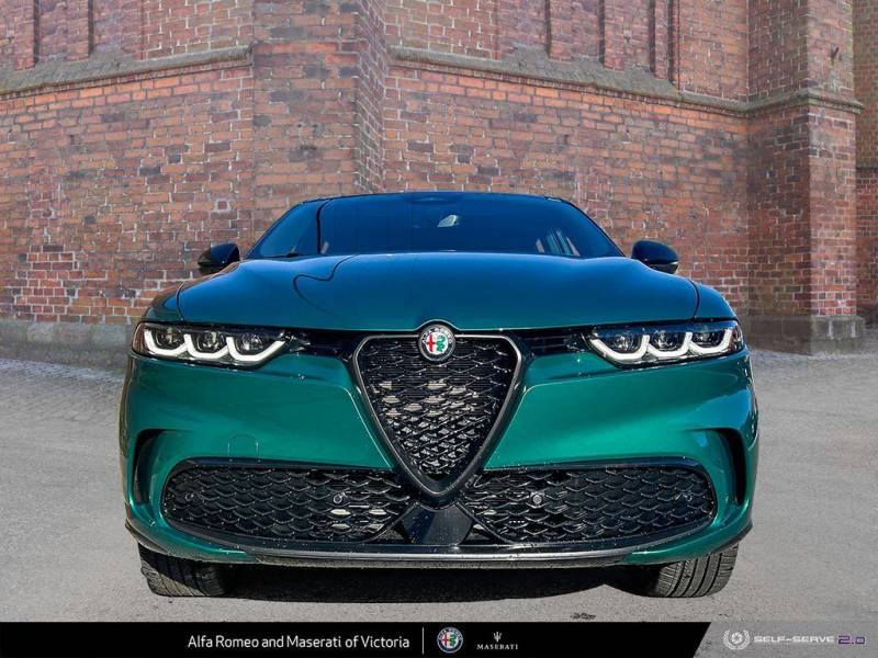 2024 Alfa Romeo Tonale PHEV Veloce