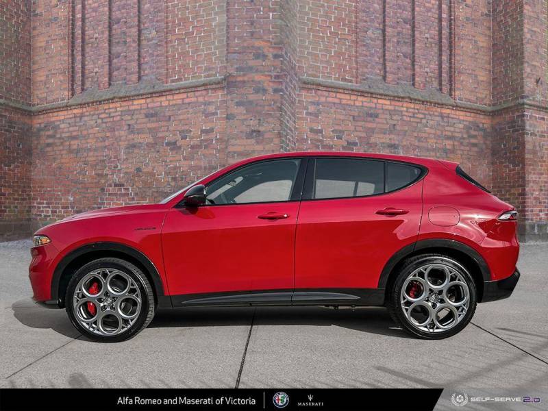 2024 Alfa Romeo Tonale PHEV Veloce