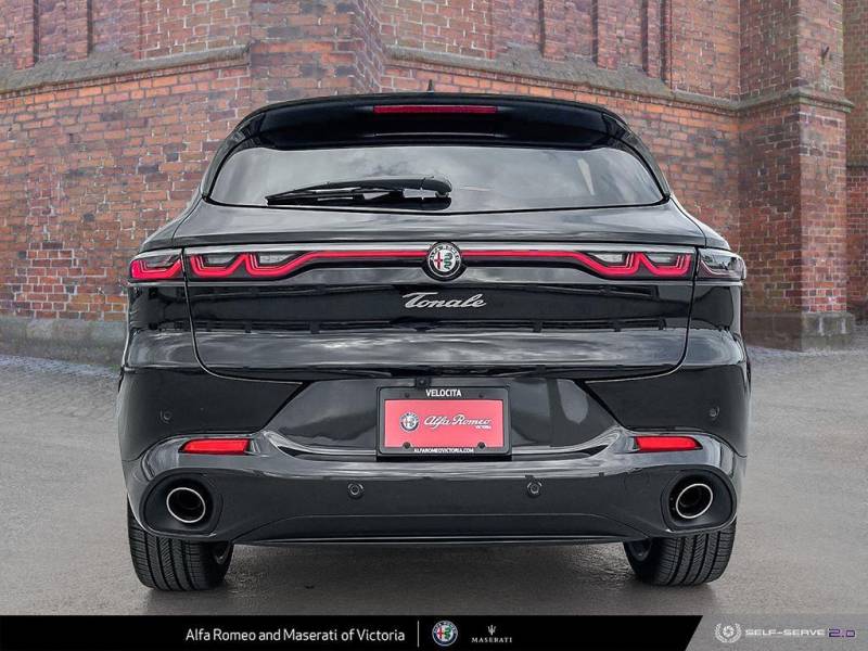 2024 Alfa Romeo Tonale PHEV Veloce