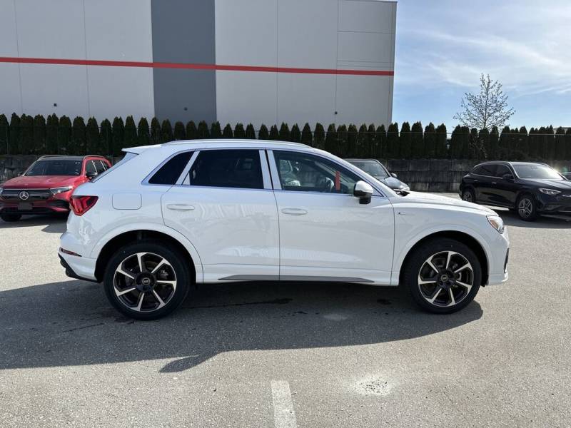 2024 Audi Q3 Technik 45 TFSI quattro