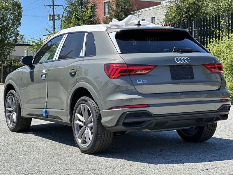 2024 Audi Q3 Komfort 45 TFSI quattro