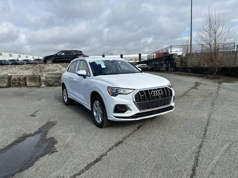 2024 Audi Q3 Komfort 40 TFSI quattro