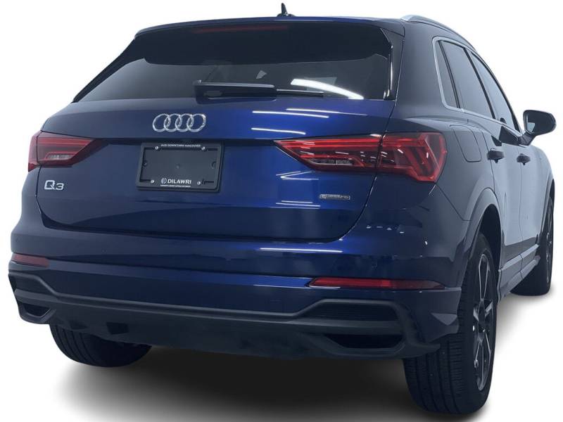 2024 Audi Q3 Technik | $5000 OFF! 4 Cylinder Engine