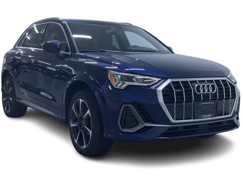 2024 Audi Q3 Technik | $5000 OFF! 4 Cylinder Engine