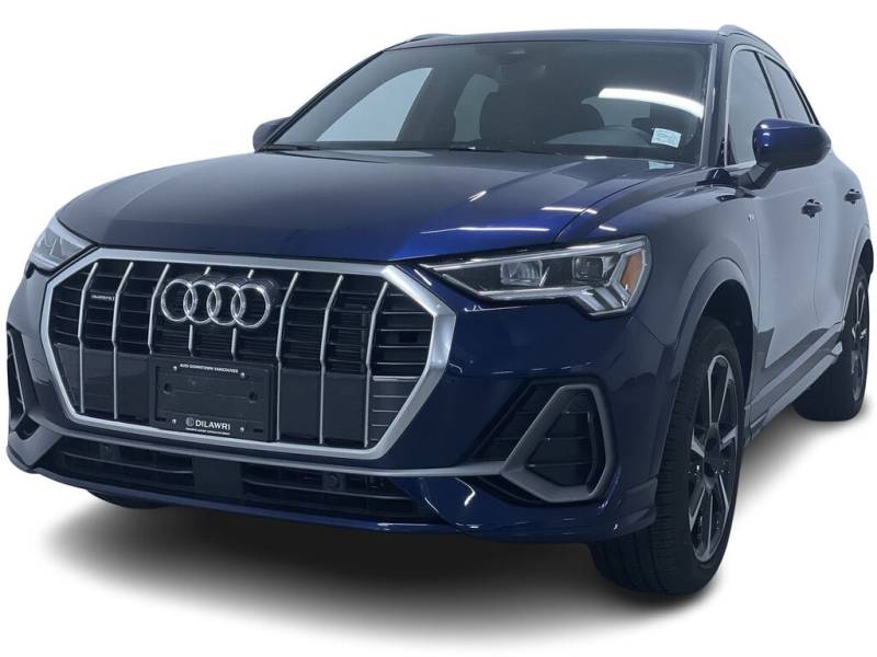 2024 Audi Q3 Technik | $5000 OFF! 4 Cylinder Engine