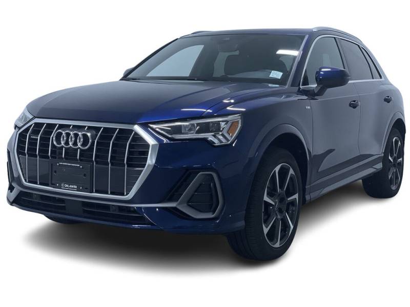 2024 Audi Q3 Technik | $5000 OFF! 4 Cylinder Engine