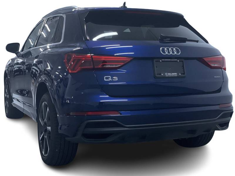 2024 Audi Q3 Technik | $5000 OFF! 4 Cylinder Engine