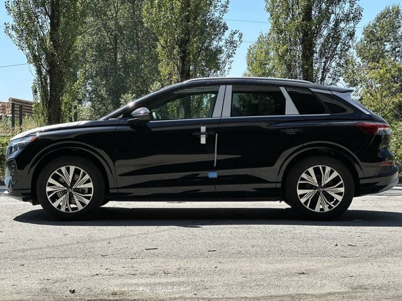 2024 Audi Q4 e-tron 55 quattro