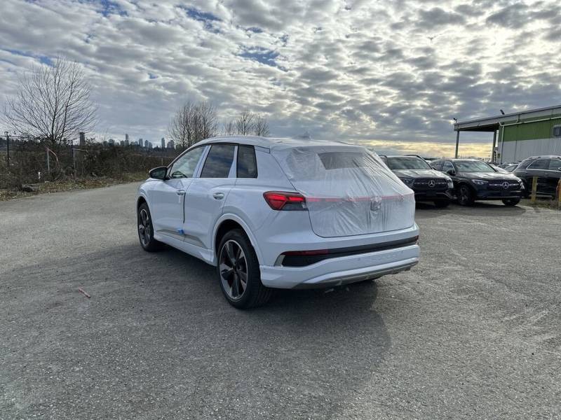 2024 Audi Q4 e-tron 50 quattro