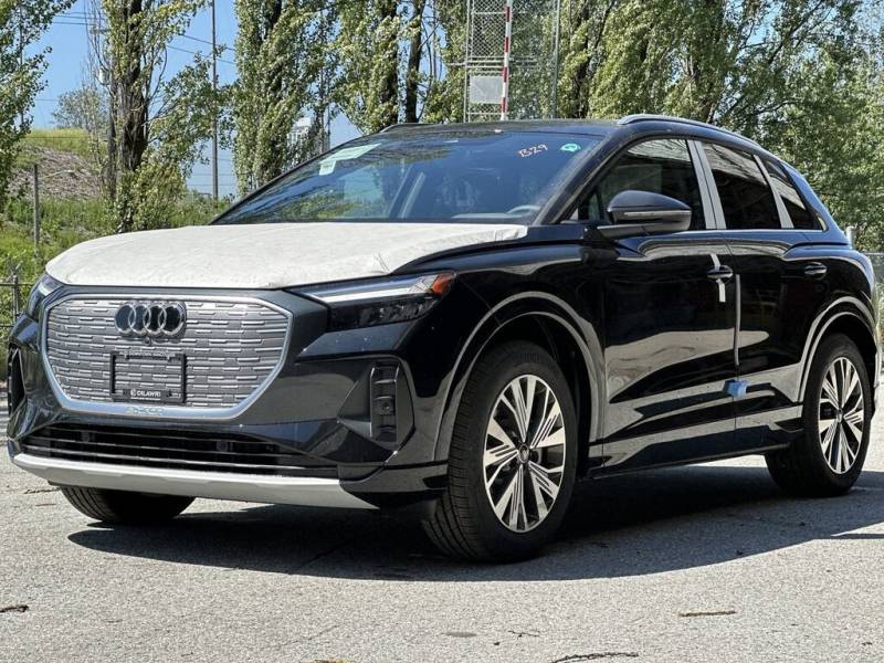 2024 Audi Q4 e-tron 55 quattro