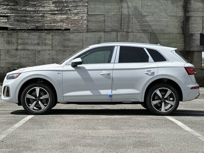 2024 Audi Q5 Technik 45 TFSI quattro