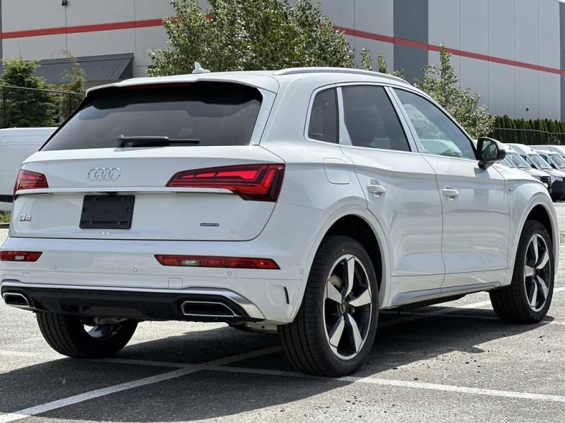 2024 Audi Q5 Technik 45 TFSI quattro