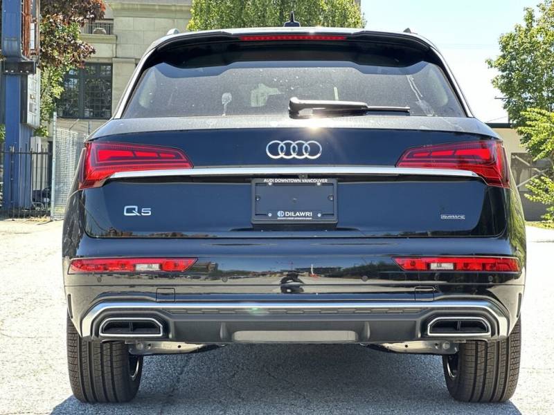 2024 Audi Q5 Technik 45 TFSI quattro