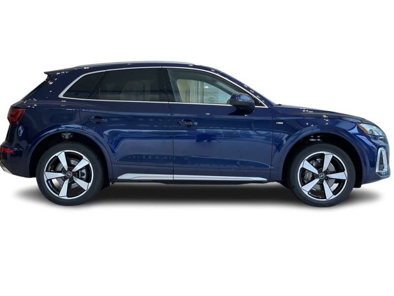 2024 Audi Q5 Progressiv | $5500 OFF! 4 Cylinder Engine 2.0L