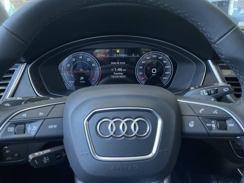 2024 Audi Q5 Progressiv | $5500 OFF! 4 Cylinder Engine 2.0L