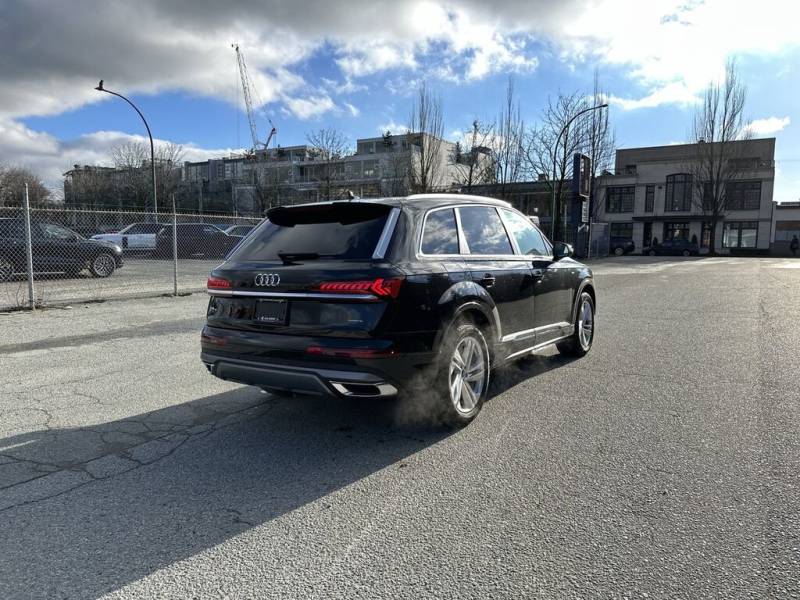 2024 Audi Q7 Komfort 55 TFSI quattro