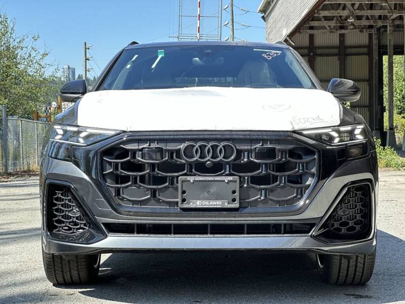 2024 Audi Q8 Technik 55 TFSI quattro