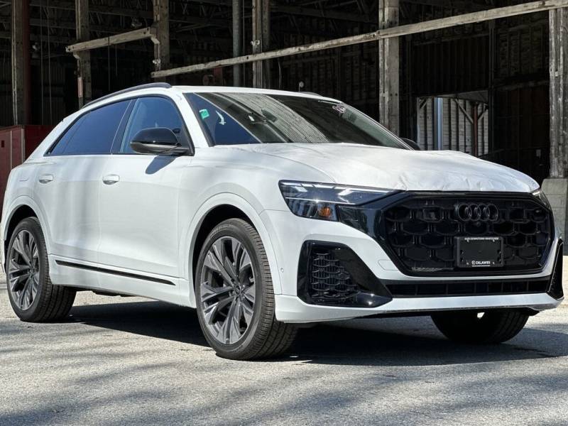 2024 Audi Q8 Progressiv 55 TFSI quattro