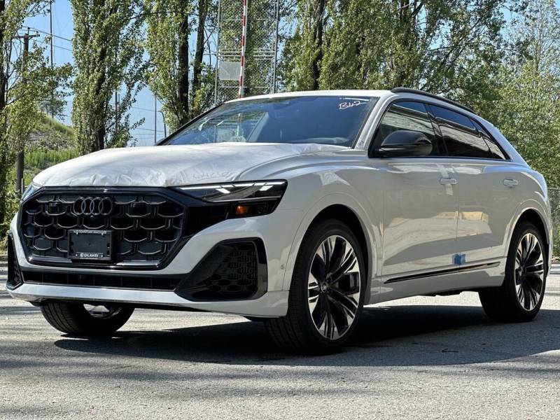 2024 Audi Q8 Progressiv 55 TFSI quattro