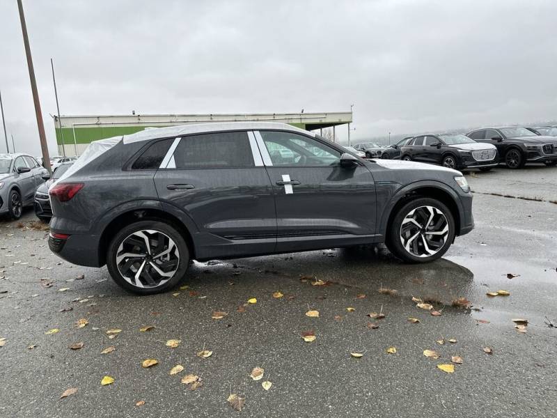 2024 Audi Q8 e-tron quattro