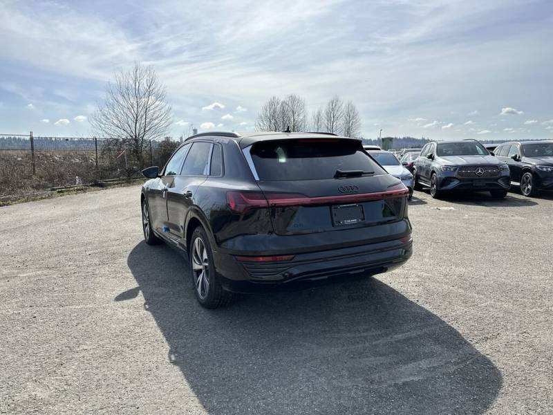 2024 Audi Q8 e-tron quattro Electric Motor