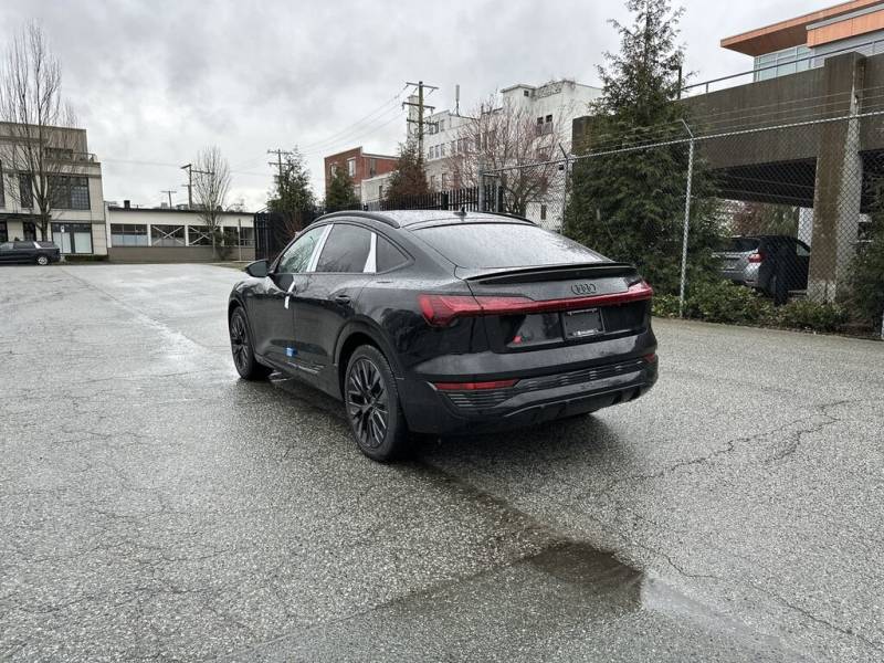 2024 Audi Q8 e-tron Sportback quattro