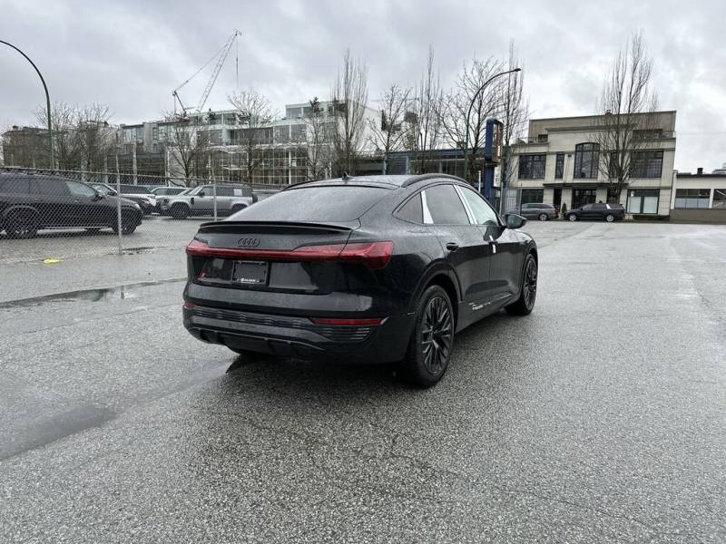 2024 Audi Q8 e-tron Sportback quattro