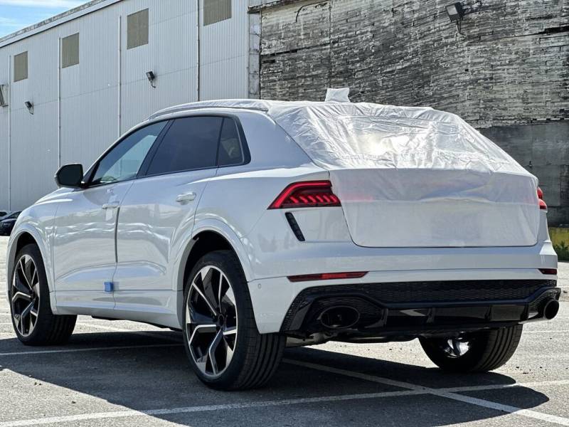 2024 Audi RS Q8 4.0 TFSI quattro