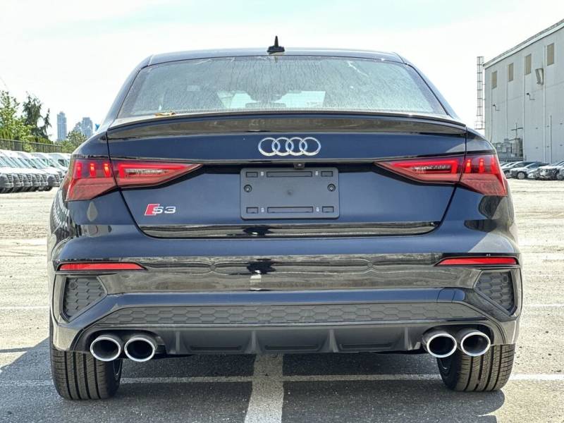 2024 Audi S3 Komfort quattro 7sp S tronic