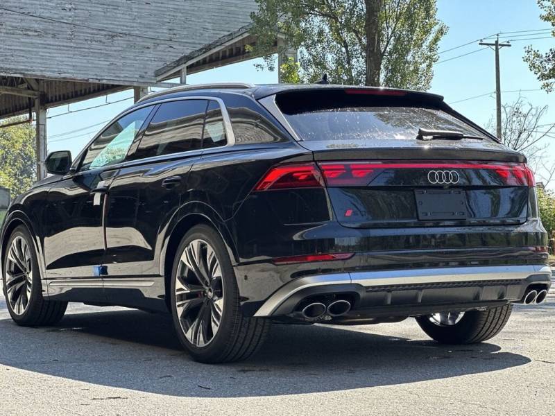 2024 Audi SQ8 4.0 TFSI quattro