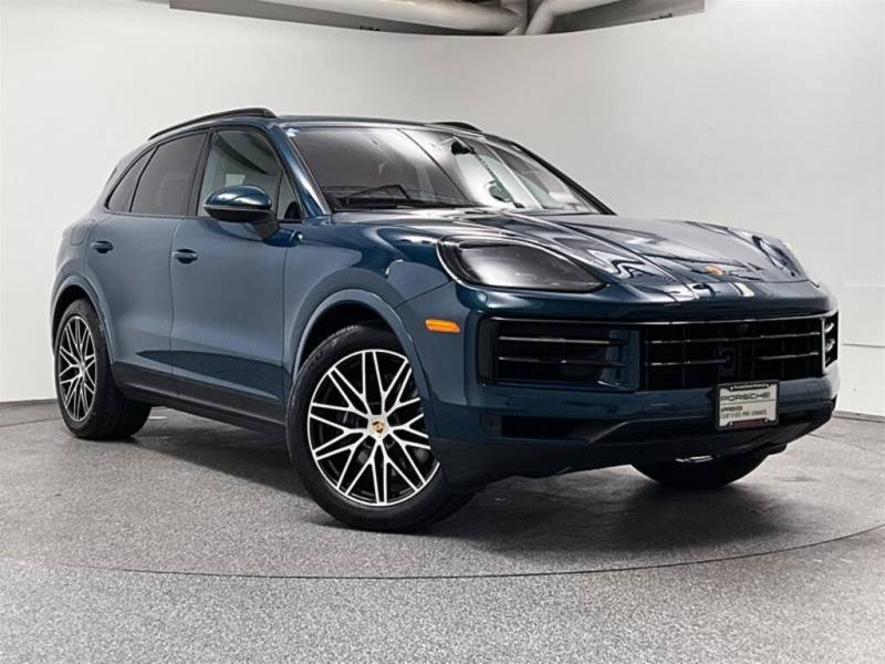 2024 Porsche Cayenne / Certified / Winter Wheel Set Incl'd