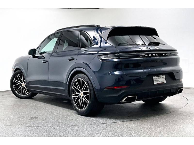 2024 Porsche Cayenne Certified / Winter Wheel Set / Premium Pkg