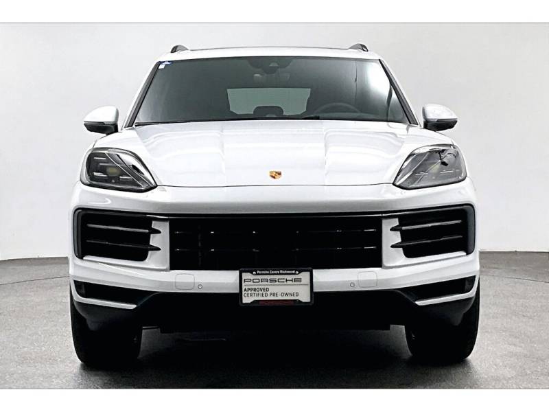 2024 Porsche Cayenne Certified / Winter Wheel Set / Sport Chrono Pkg