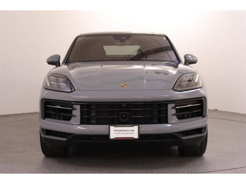 2024 Porsche Cayenne *COUPE* / Premium Pkg Plus