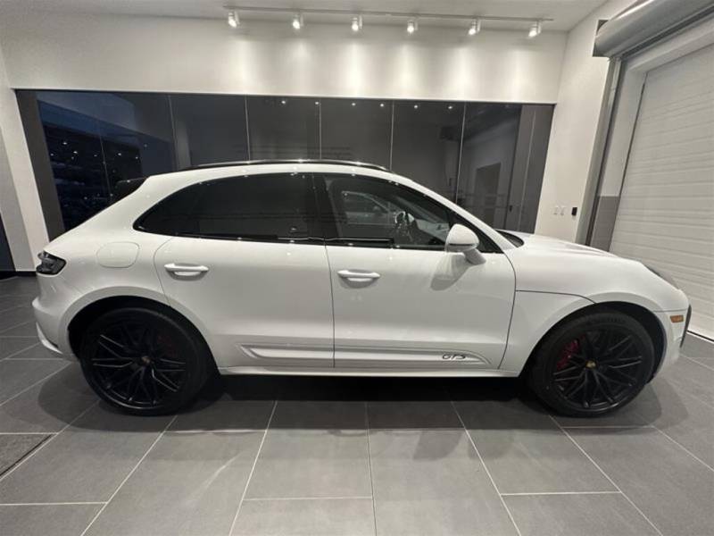 2024 Porsche Macan GTS