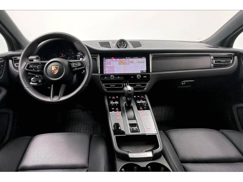 2024 Porsche Macan Certified Pre-owned / AWD / Premium Plus Package